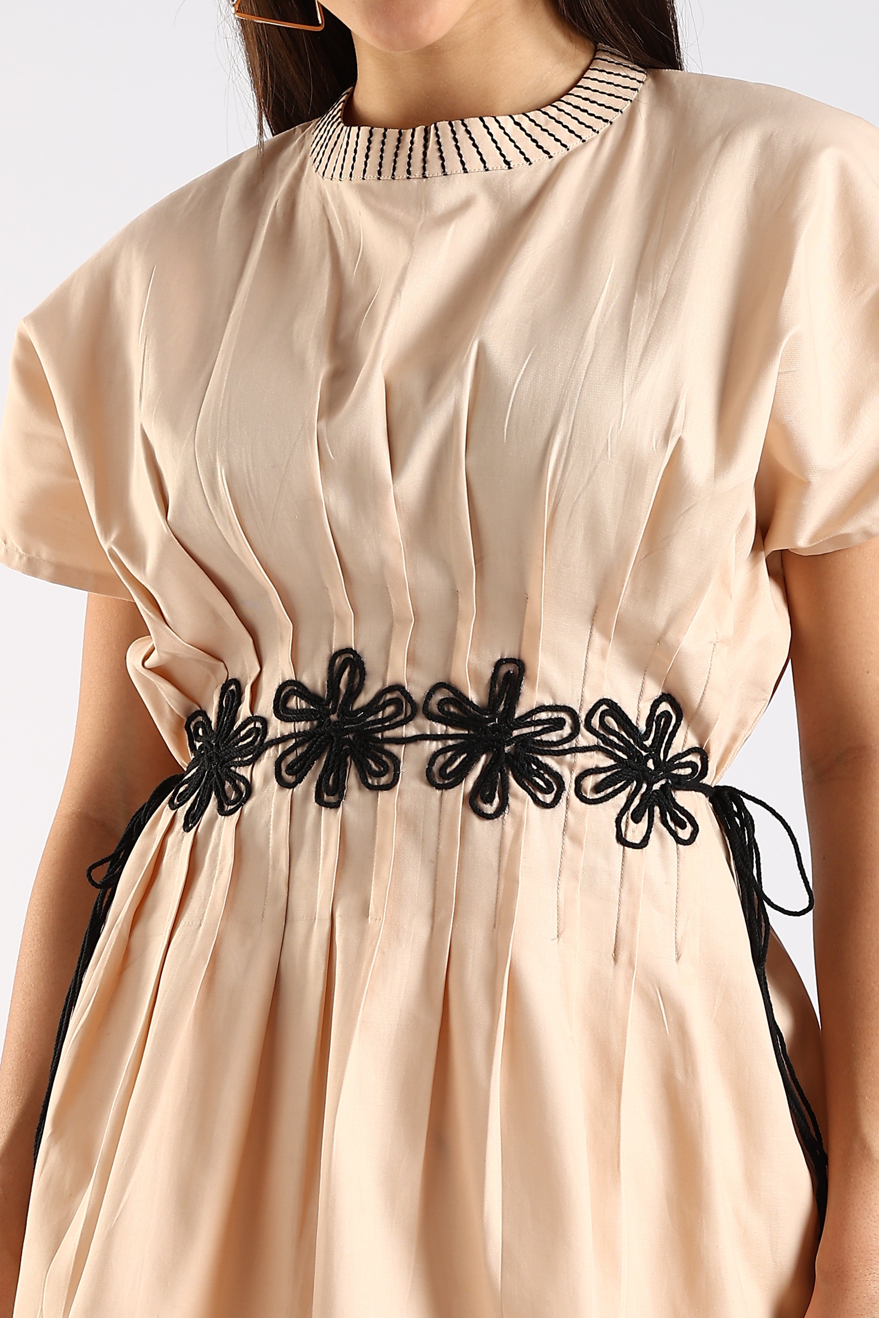 THE BLOSSOM BELT SET