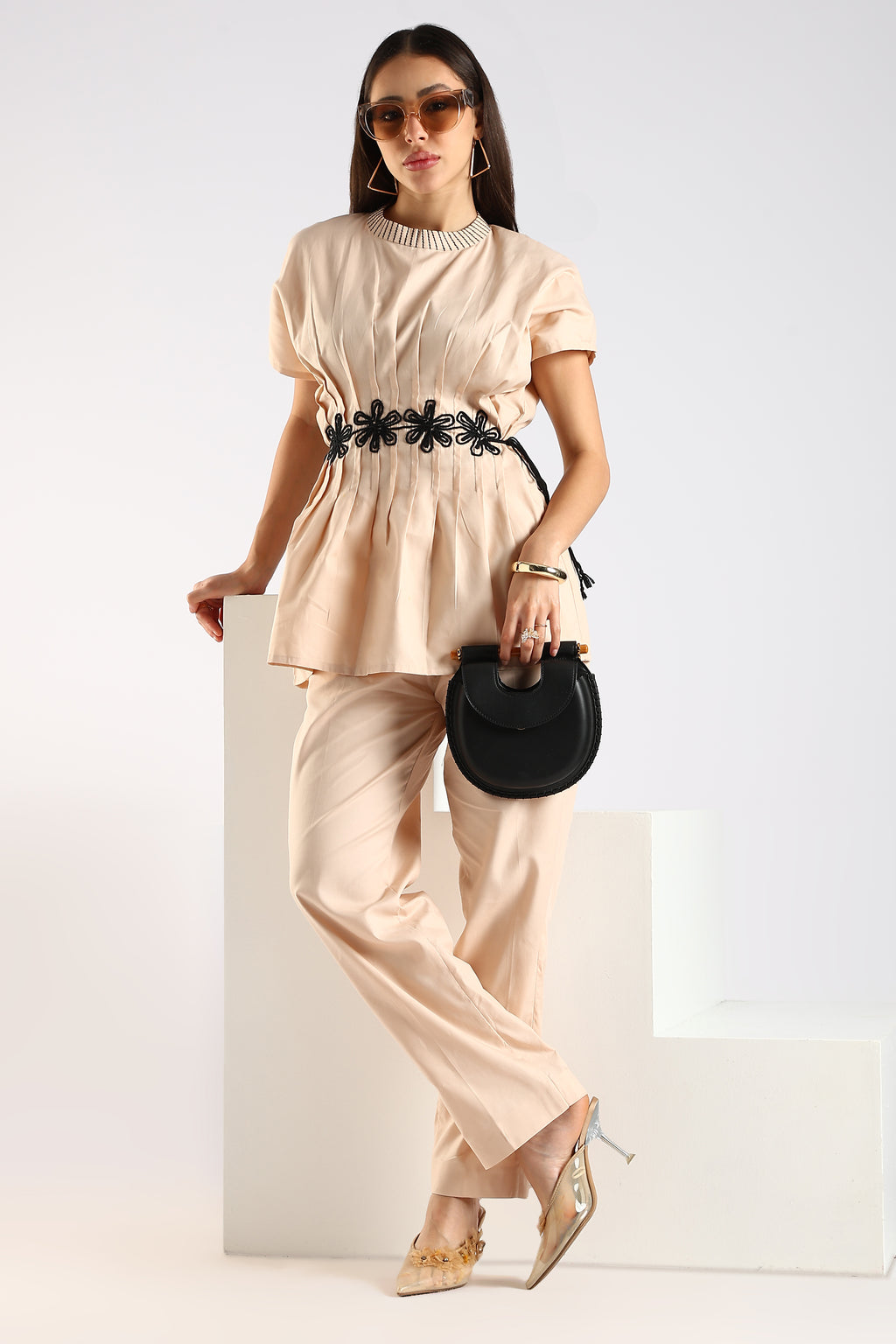 THE BLOSSOM BELT SET