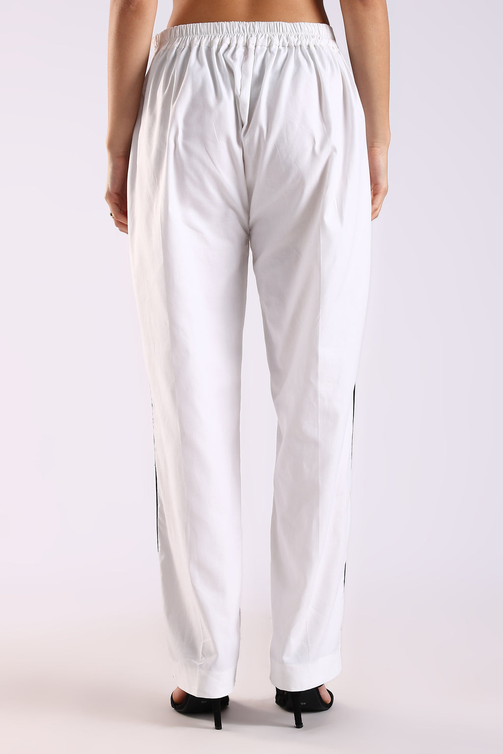 THE MONOCHROME BLOOM SET