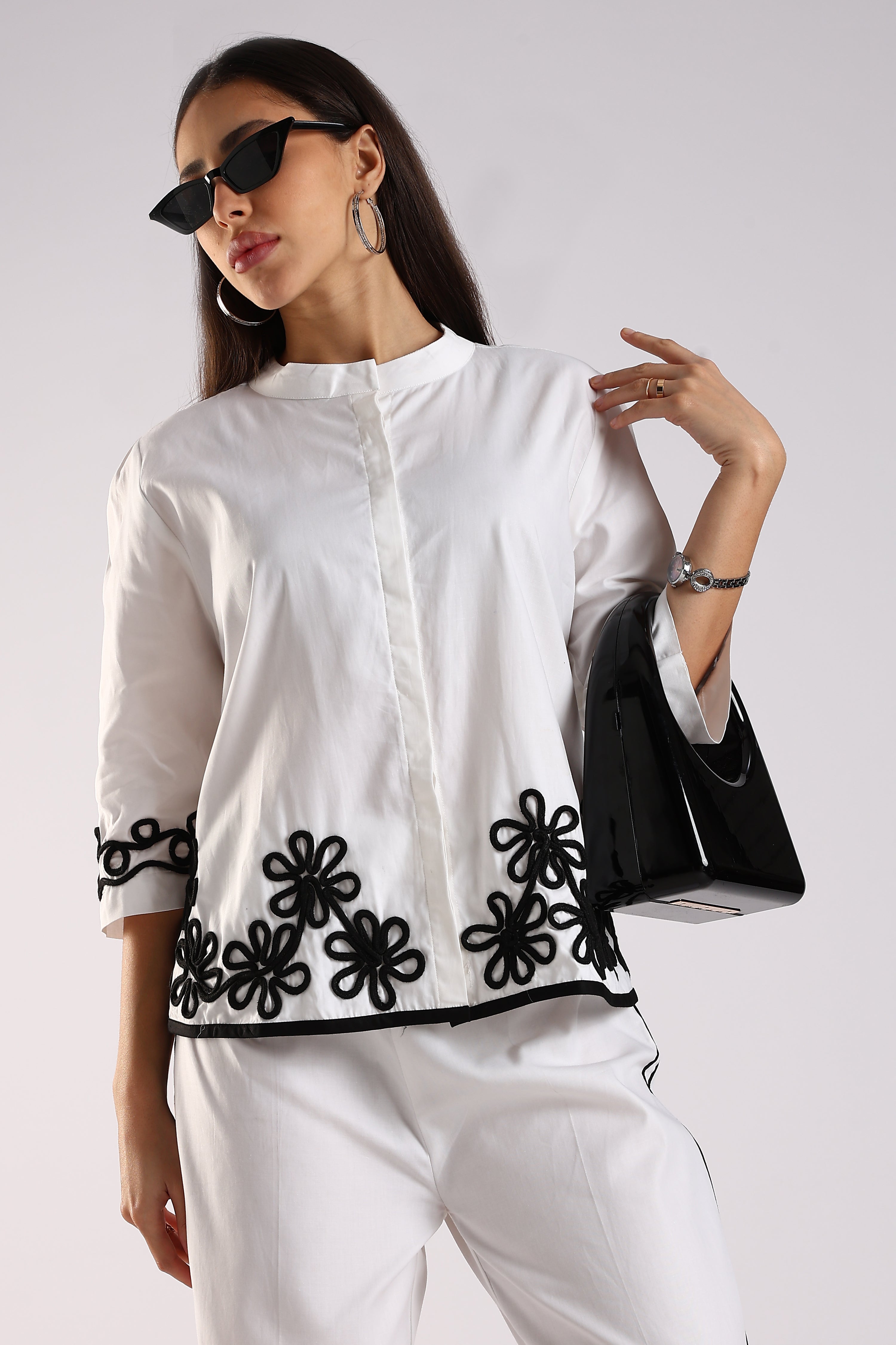 THE MONOCHROME BLOOM SET