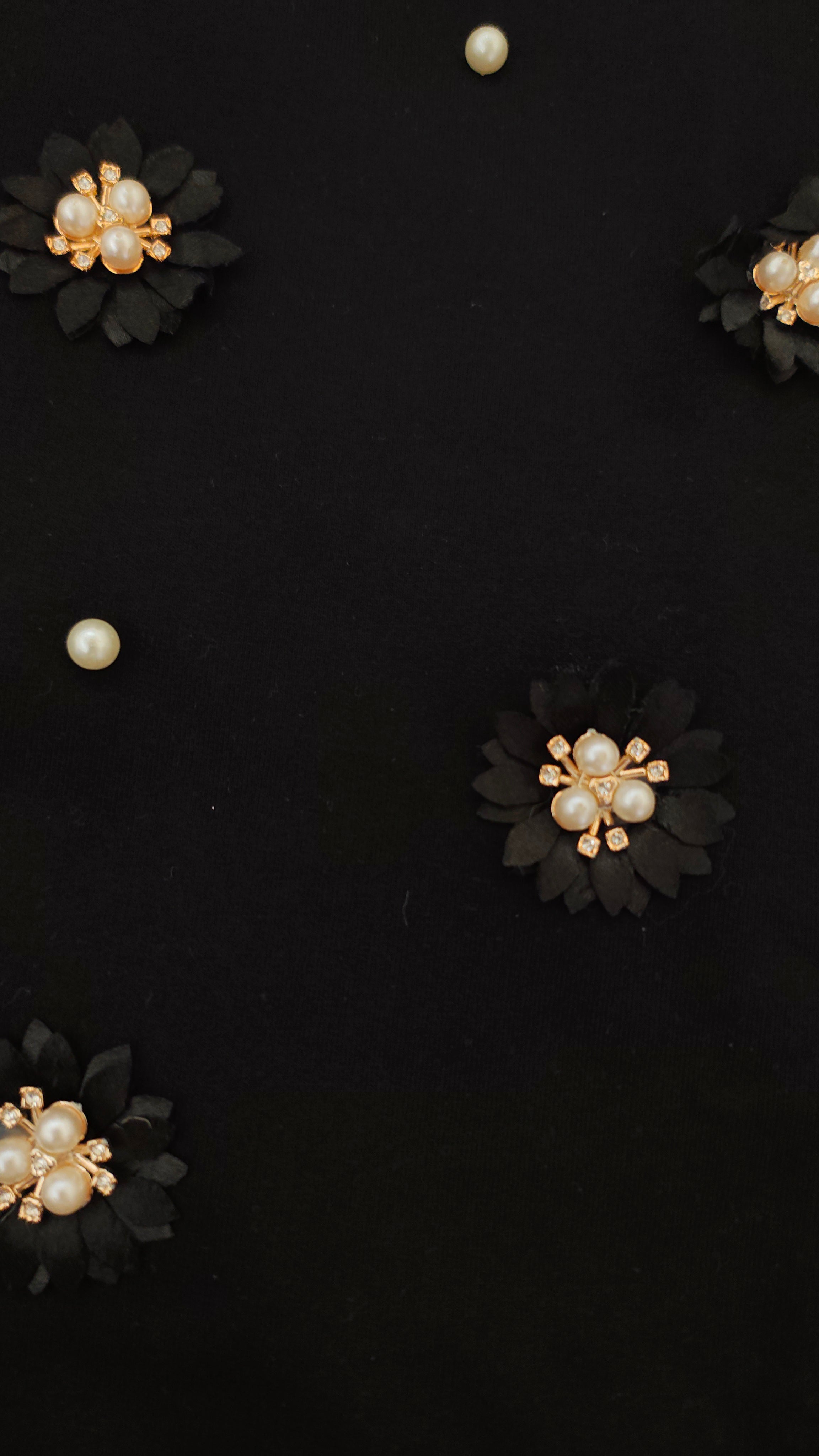 Lotus Tee- Black