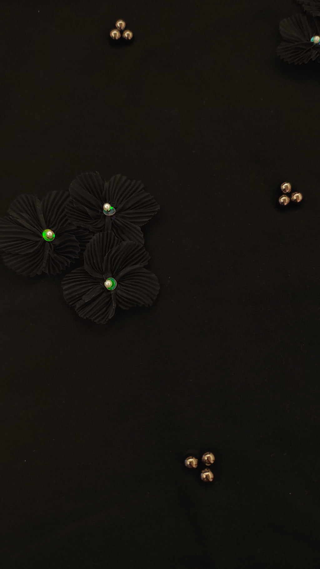 Midnight Pearl Tee - Black